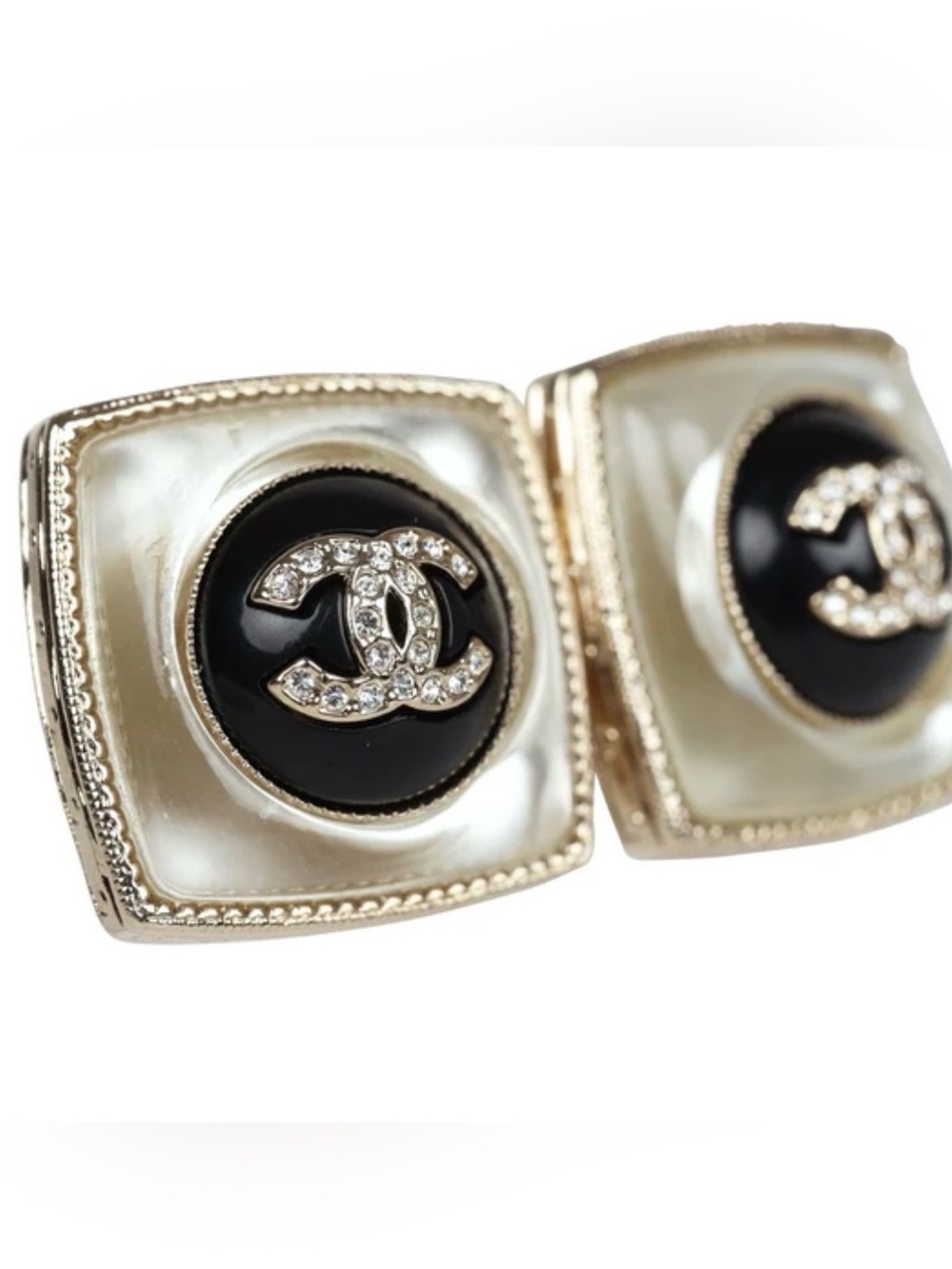 CHANEL Square Clip-on Earrings